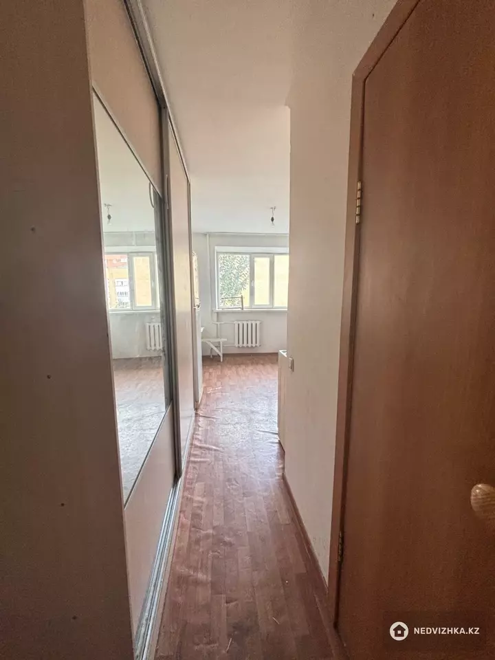 1-комнатная квартира, этаж 4 из 5, 18 м², фотография 3