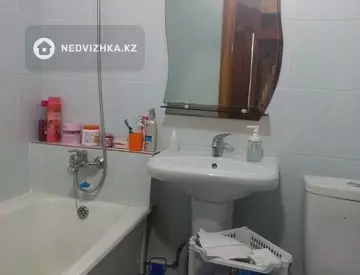 1-комнатная квартира, этаж 8 из 9, 34 м²