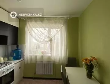 2-комнатная квартира, этаж 9 из 9, 58 м², миниатюра 3