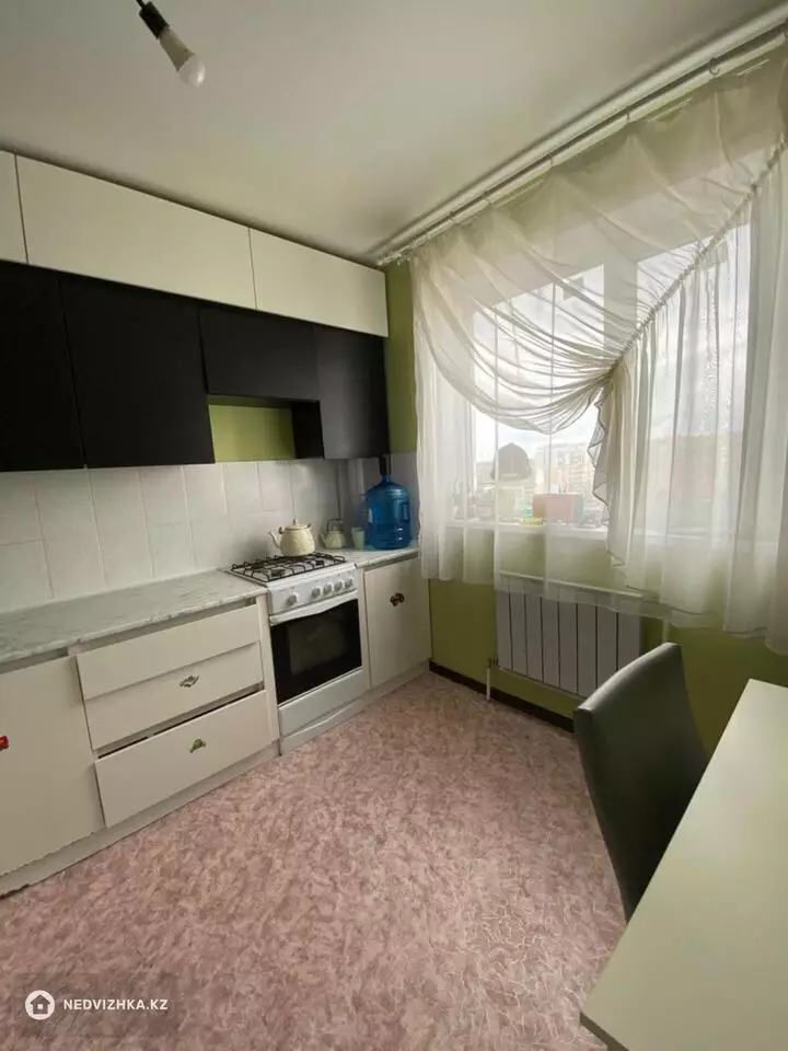 2-комнатная квартира, этаж 9 из 9, 58 м²