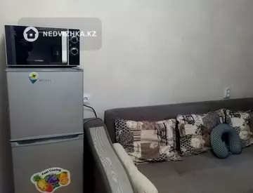 1-комнатная квартира, этаж 2 из 5, 14 м²