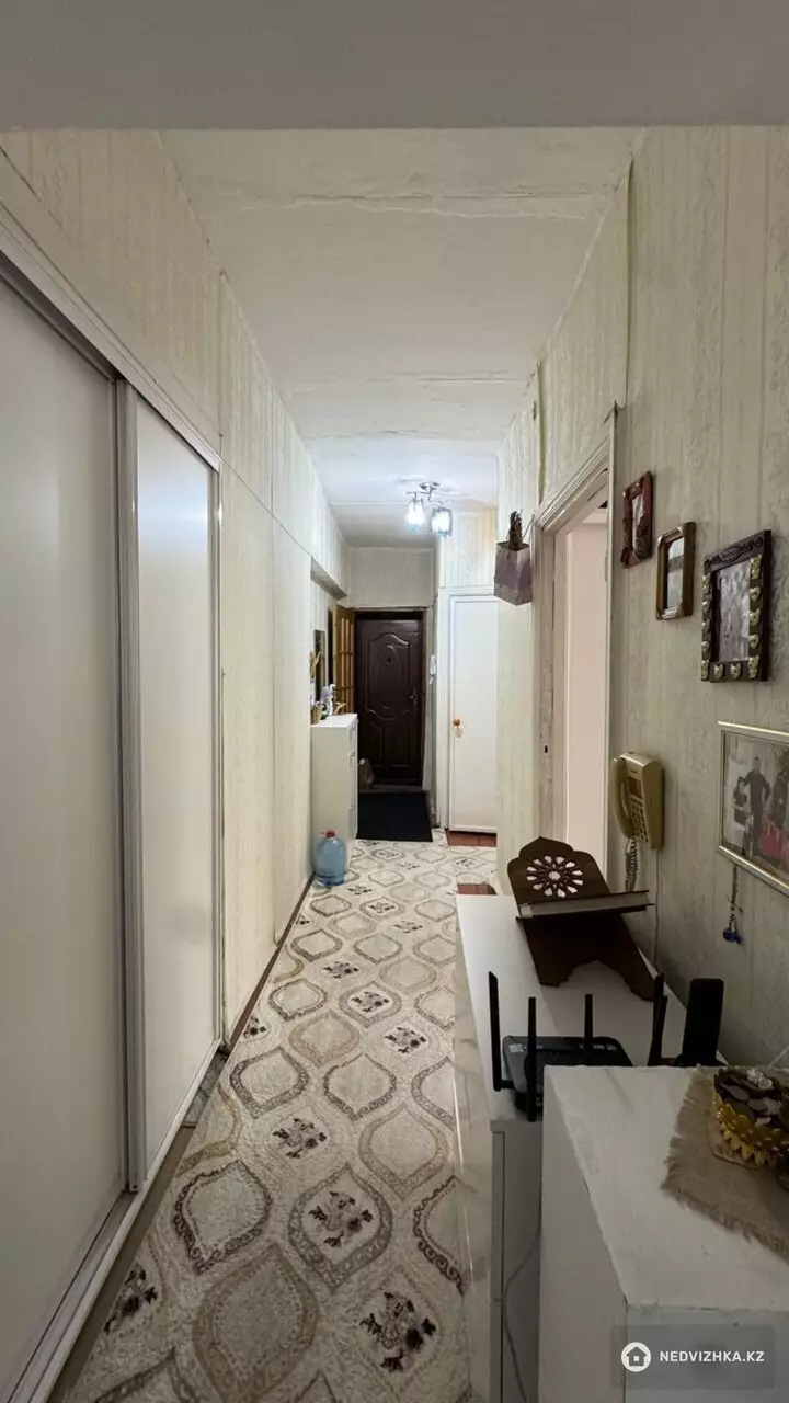 3-комнатная квартира, этаж 1 из 4, 60 м², 5-фотосурет