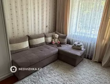 3-комнатная квартира, этаж 1 из 4, 60 м²