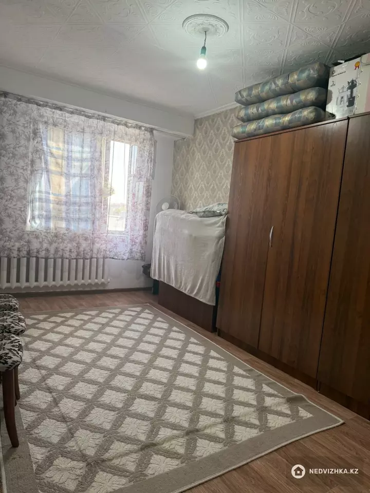 2-комнатная квартира, этаж 5 из 5, 58 м², фотография 3
