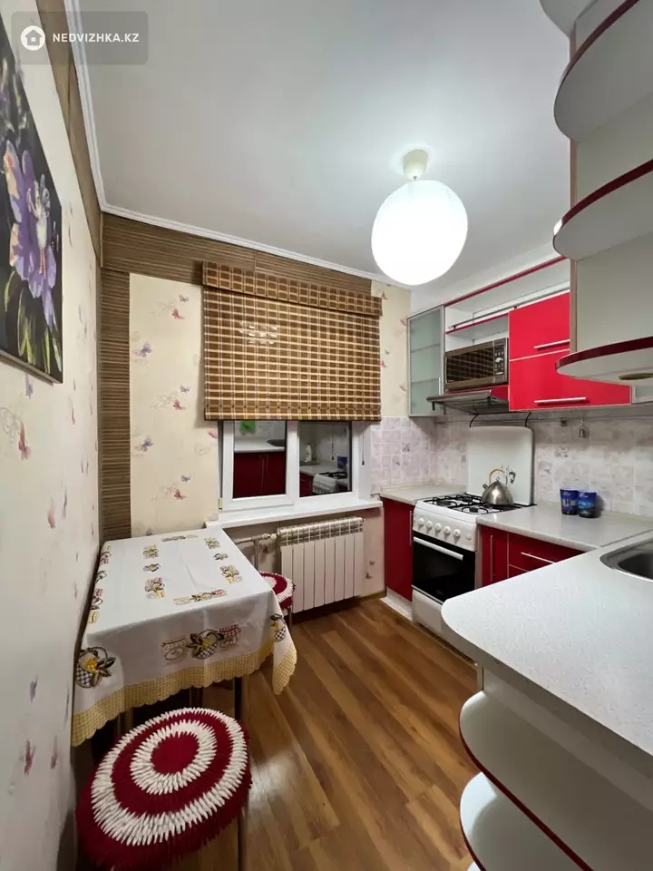 1-комнатная квартира, этаж 5 из 5, 31 м², фотография 3
