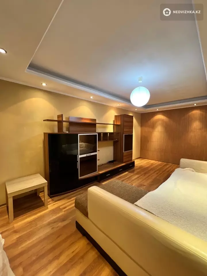 1-комнатная квартира, этаж 5 из 5, 31 м², фотография 5