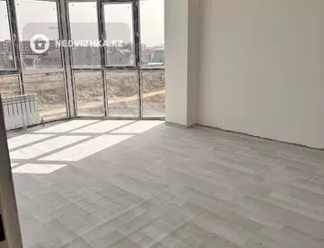 1-комнатная квартира, этаж 4 из 5, 50 м²