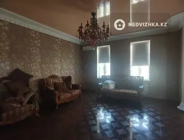 8-бөлмелі үй, 12 соттық, 352 м², 8-нобай