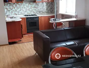 3-комнатная квартира, этаж 7 из 9, 93 м²