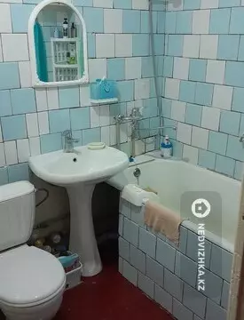 2-комнатная квартира, этаж 4 из 5, 43 м²