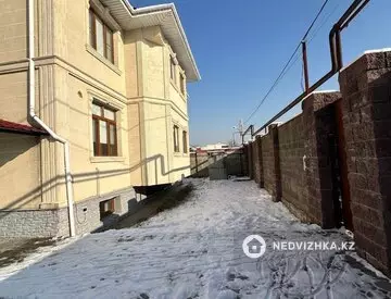 5-комнатный дом, 10 соток, 351 м², миниатюра 1