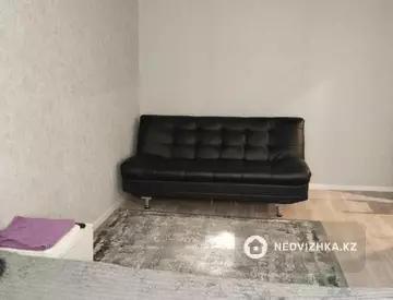 1-комнатная квартира, этаж 1 из 5, 32 м², Посуточно