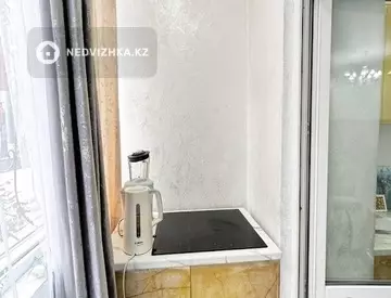 1-комнатная квартира, этаж 1 из 10, 39 м², миниатюра 7