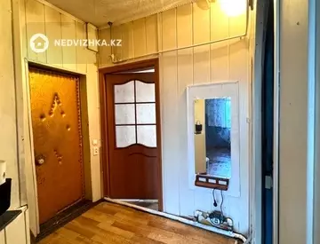 3-комнатная квартира, этаж 1 из 2, 58 м²