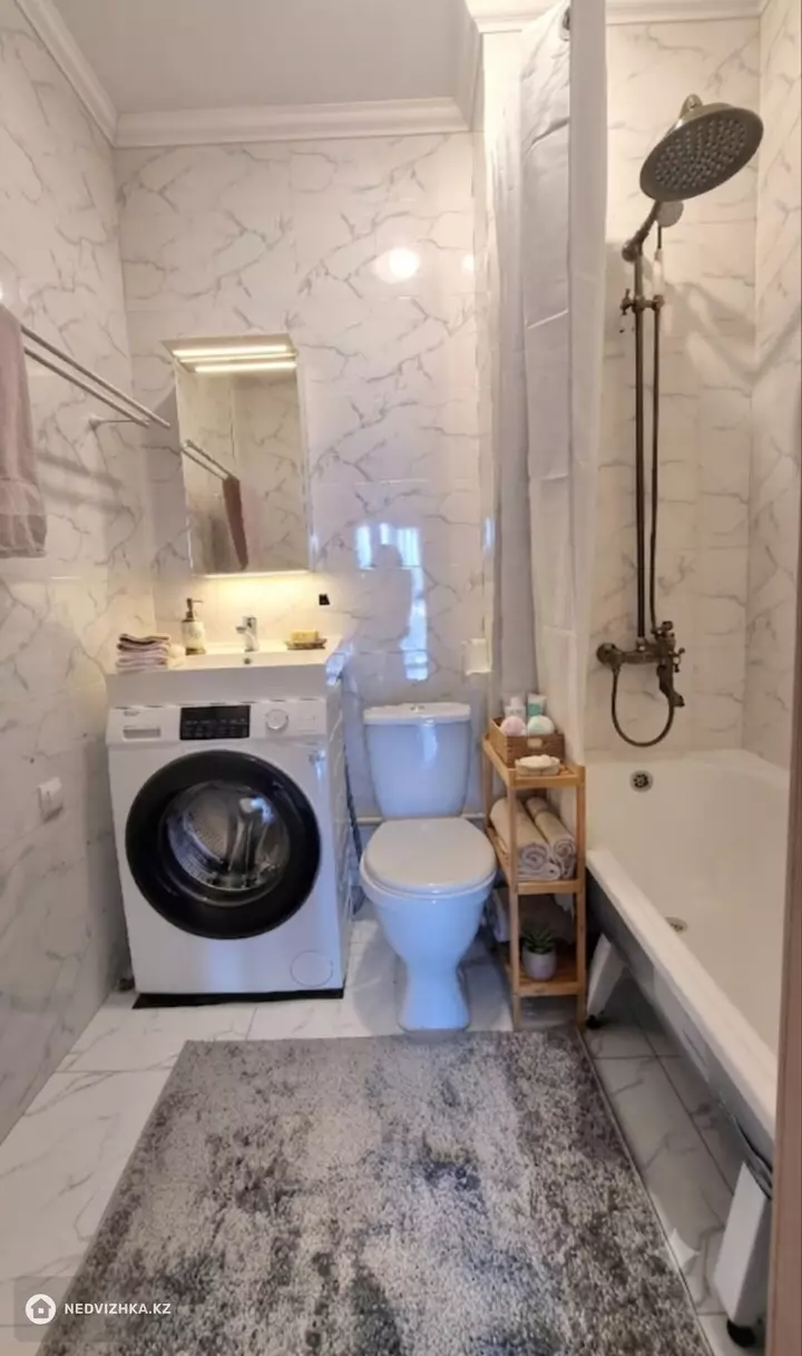 3-комнатная квартира, этаж 4 из 9, 75 м², фотография 4