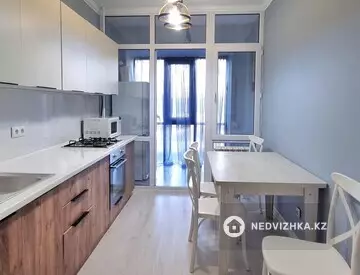 3-бөлмелі пәтер, қабат 4 барлық қабат саны 9, 75 м², 6-нобай