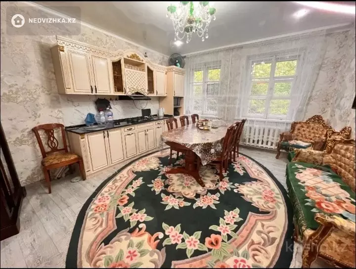 2-комнатная квартира, этаж 1 из 2, 60 м², фотография 3