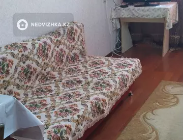 2-комнатная квартира, этаж 3 из 5, 47 м², миниатюра 7