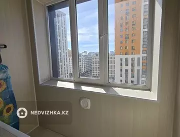 1-комнатная квартира, этаж 10 из 22, 40 м², миниатюра 5