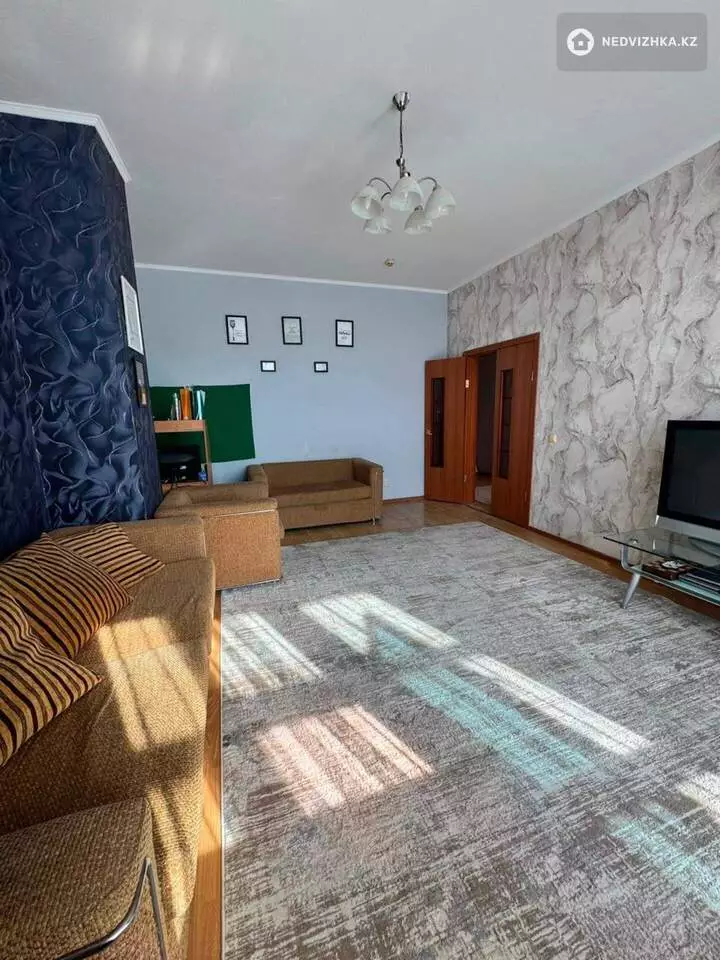 2-комнатная квартира, этаж 10 из 11, 85 м²