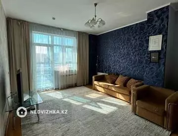 2-бөлмелі пәтер, қабат 10 барлық қабат саны 11, 85 м², 2-нобай
