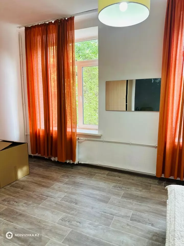 3-комнатная квартира, этаж 3 из 4, 76 м², фотография 3