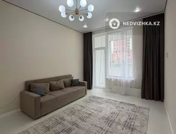 2-комнатная квартира, этаж 3 из 8, 72 м², миниатюра 1