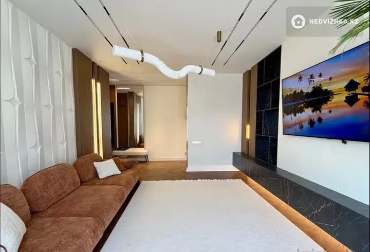 2-комнатная квартира, этаж 7 из 9, 78 м², фотография 2