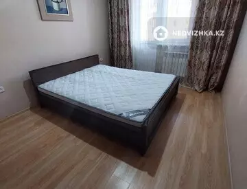 1-комнатная квартира, этаж 4 из 12, 50 м², миниатюра 10