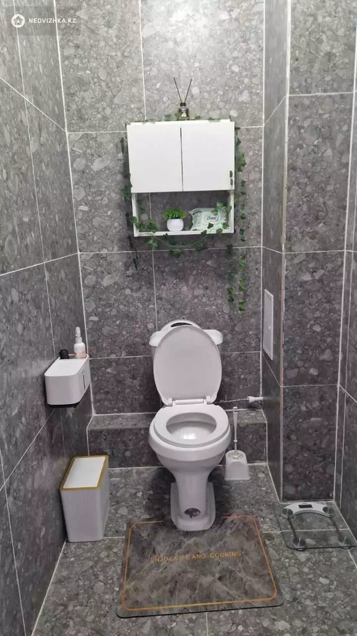 3-комнатная квартира, этаж 1 из 9, 96 м², фотография 2