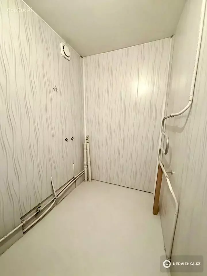 2-комнатная квартира, этаж 5 из 5, 45 м², фотография 2