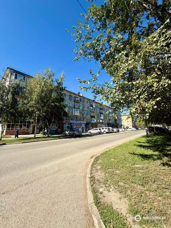 2-комнатная квартира, этаж 5 из 5, 45 м², фотография 3