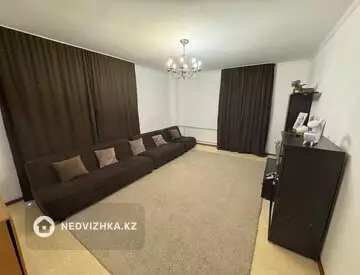 2-комнатная квартира, этаж 12 из 15, 68 м², На длительный срок