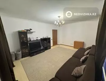2-комнатная квартира, этаж 12 из 15, 68 м², На длительный срок