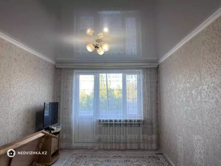 1-комнатная квартира, этаж 5 из 5, 31 м², фотография 2