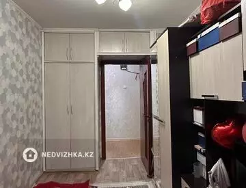 3-комнатная квартира, этаж 4 из 5, 62 м², миниатюра 6