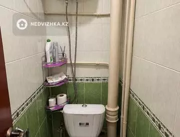 3-комнатная квартира, этаж 4 из 5, 62 м², миниатюра 9