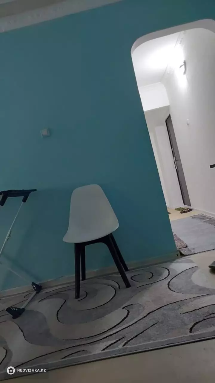 1-комнатная квартира, этаж 1 из 4, 36 м², Посуточно, фотография 5