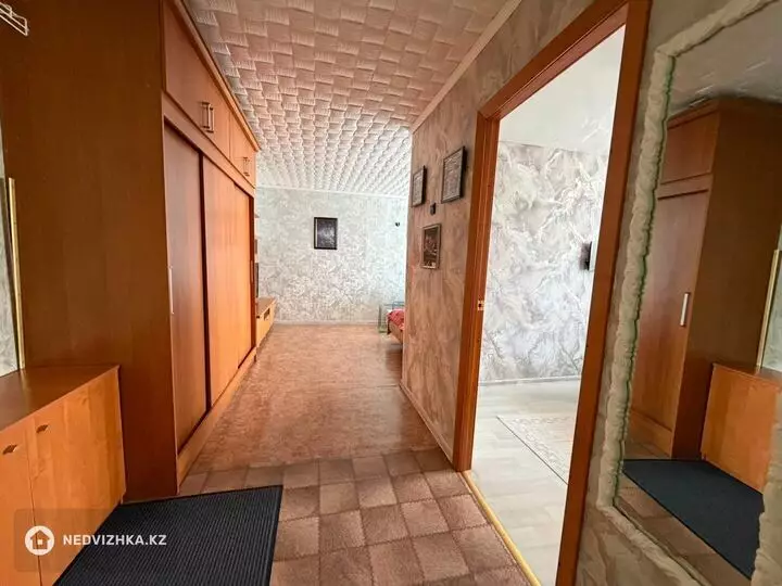 2-комнатная квартира, этаж 5 из 5, 44 м², фотография 3