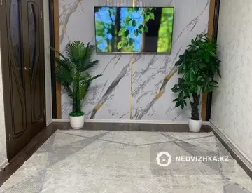 3-комнатная квартира, этаж 4 из 4, 68 м², Посуточно, миниатюра 7