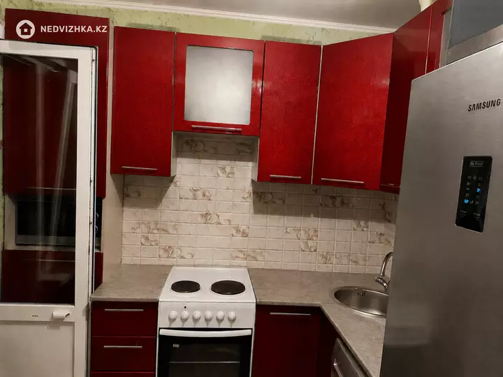 1-комнатная квартира, этаж 5 из 5, 33 м², фотография 5