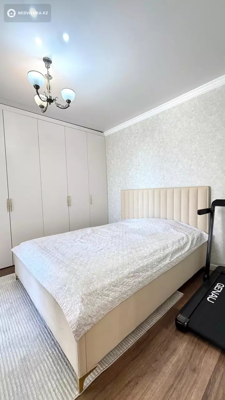 2-комнатная квартира, этаж 2 из 12, 50 м², фотография 4