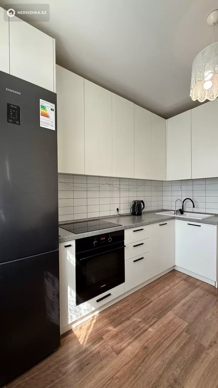 2-комнатная квартира, этаж 2 из 12, 50 м², фотография 5