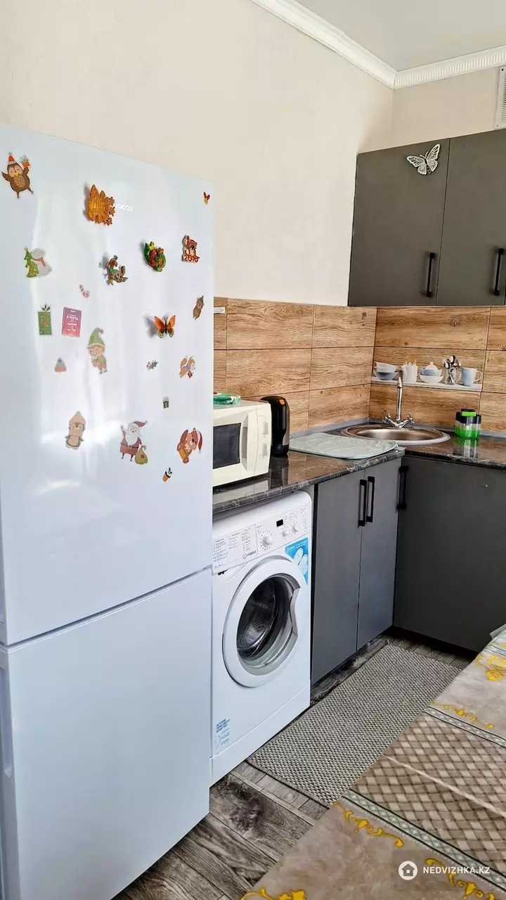 2-комнатная квартира, этаж 3 из 4, 47 м², Посуточно, фотография 4