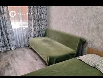2-комнатная квартира, этаж 3 из 4, 47 м², Посуточно, миниатюра 9