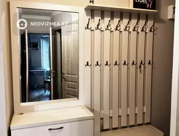 2-комнатная квартира, этаж 3 из 5, 44 м²
