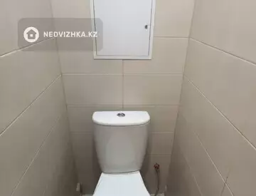 2-комнатная квартира, этаж 3 из 5, 44 м², миниатюра 6
