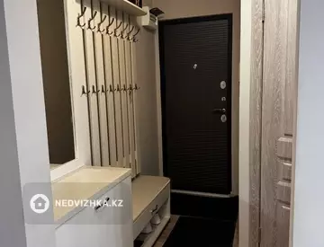2-комнатная квартира, этаж 3 из 5, 44 м², миниатюра 7
