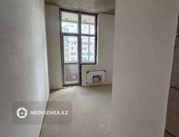 1-комнатная квартира, этаж 12 из 16, 43 м²