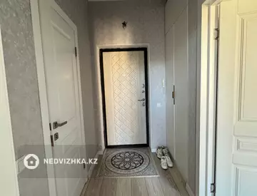 1-комнатная квартира, этаж 9 из 9, 34 м², миниатюра 8